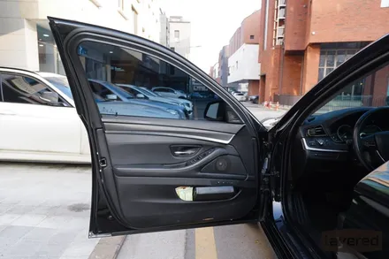 BMW F10 5시리즈(528i) 썬팅 재시공 사례 - 솔라가드 새턴 / 경기 성남 수정