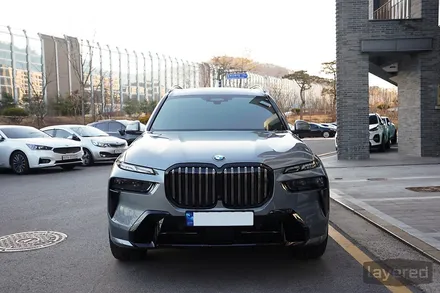 BMW X7 40i 스카이 스크래퍼 그레이 2023 페이스리프트 솔라가드 노블레스K+ 썬팅과 크롬죽이기 / 경기 성남 수정
