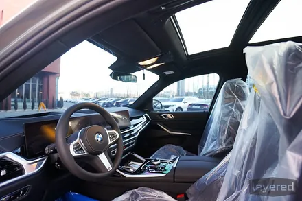 BMW X7 40i 스카이 스크래퍼 그레이 2023 페이스리프트 솔라가드 노블레스K+ 썬팅과 크롬죽이기 / 경기 성남 수정