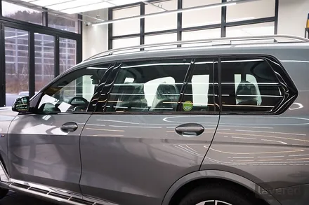 BMW X7 40i 스카이 스크래퍼 그레이 2023 페이스리프트 솔라가드 노블레스K+ 썬팅과 크롬죽이기 / 경기 성남 수정