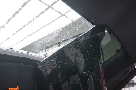 벤츠 GLB 35 AMG 측면유리 비내림현상 펠트지 시공 후 루마 버텍스 700 썬팅 재시공완료! / 성남, 판교, 용인