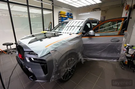 BMW X7 40i 스카이 스크래퍼 그레이 2023 페이스리프트 솔라가드 노블레스K+ 썬팅과 크롬죽이기 / 경기 성남 수정