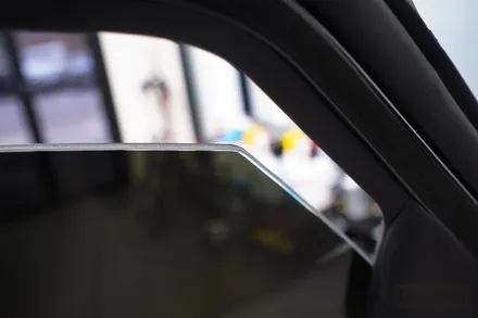 현대 아이오닉6 쿠폰썬팅 제거 후 솔라가드 새턴 재시공 사례! / 경기 성남 수정
