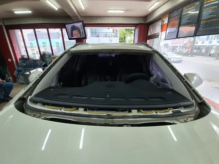 강릉차유리교환 후 전면썬팅까지 한곳에서 받으세요. / 강원 강릉