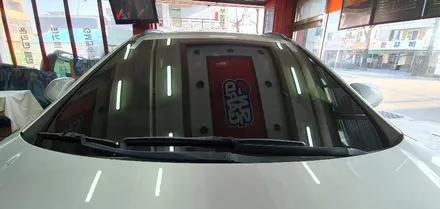 강릉 전면유리교환 후 전면썬팅까지 한곳에서 받자 / 강원 강릉