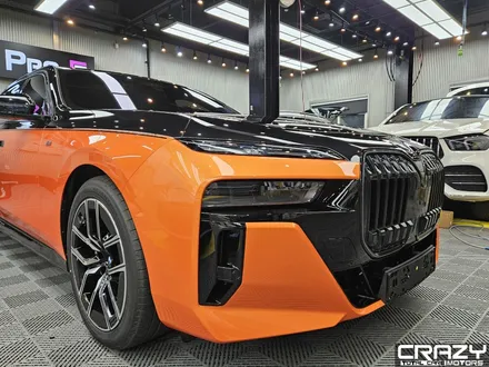 BMW i7 오토벨벳(AV) 파이어 오렌지 하단 듀오톤, 크레이지핏 전체, 실내 PPF 시공 후기 | 대구 크레이지모터스 / 대구 수성구 중동