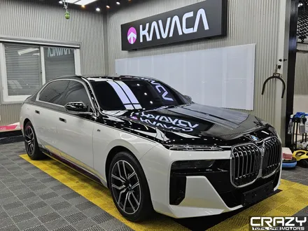 신형 BMW 740i AV(오토벨벳) 고광택 듀오톤 랩핑, 기온쿼츠 가죽코팅 시공후기 / 대구 수성구 중동