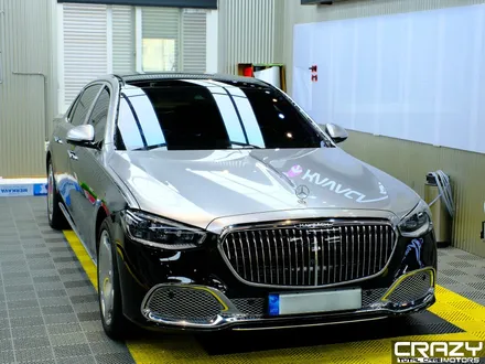 벤츠 V12 마이바흐 S680 듀오톤 대구 고광택 투톤랩핑 / 대구 수성구 중동