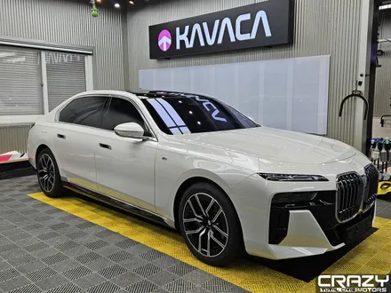신형 BMW 740i AV(오토벨벳) 고광택 듀오톤 랩핑, 기온쿼츠 가죽코팅 시공후기 / 대구 수성구 중동