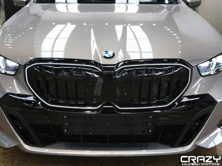 대구 BMW 520i 아이코닉글로우 그릴 랩핑 / 3M 2080 유광 블랙 시공후기 / 대구 수성구 중동