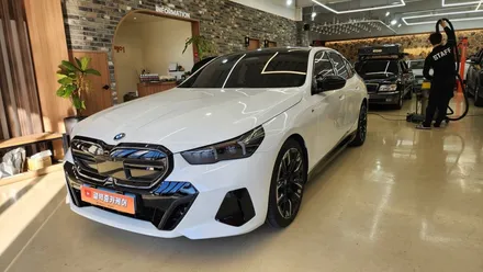 BMW i5 시트 리클라이닝 각도 개선 2열 리클라이닝 개조 / 부산 사상구 삼락동
