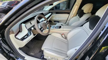 부산 G90 리무진시트 시공으로  고급스러움과 착좌감을 동시에 잡으세요 / 부산 사상구 삼락동