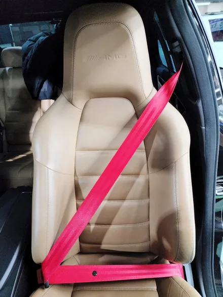 부산 레드 컬러안전벨트 교체 벤츠 c63 amg / 부산 사상구