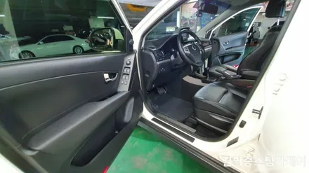 코란도C 를 살려낸 부산 실내크리닝 전문점의 클래스 / 부산 사상구 삼락동