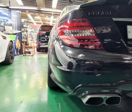 부산 레드 컬러안전벨트 교체 벤츠 c63 amg / 부산 사상구