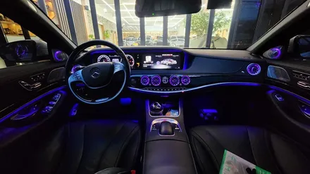 벤츠w222 S-CLASS 송풍구 엠비언트 부메스터로 실내감성 채우기 / 부산 사상구 삼락동