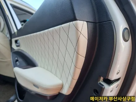 맥스크루즈 리무진시트 풀 화이트 시공 / 부산 사상구