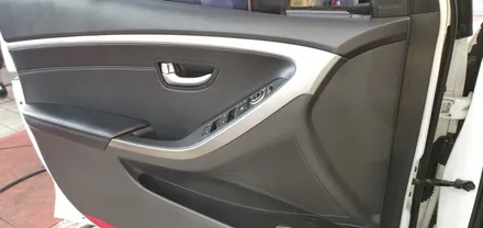 i30 전문가의 손을 빌린 차량내부청소 / 부산 사상구 삼락동