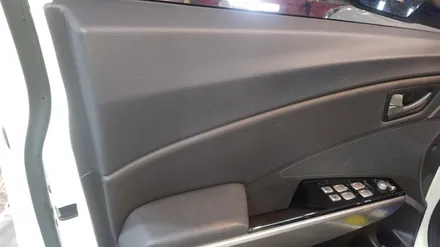 부산실내크리닝 티볼리 새차만들기 / 부산 사상구 삼락동