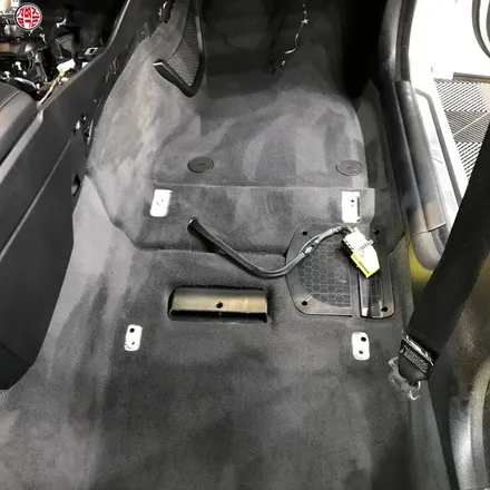 부산 실내세차 중고차도 신차처럼 BMW 520D 시공 / 부산 사상구