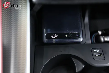 BMW X5 무선충전기 시공 / 부산 사상구 삼락동