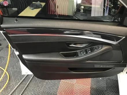 부산 실내세차 중고차도 신차처럼 BMW 520D 시공 / 부산 사상구