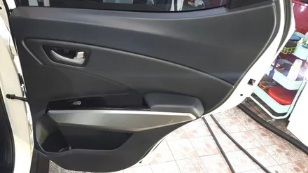 부산실내크리닝 티볼리 새차만들기 / 부산 사상구 삼락동