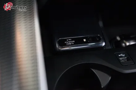 BMW X5 무선충전기 시공 / 부산 사상구 삼락동