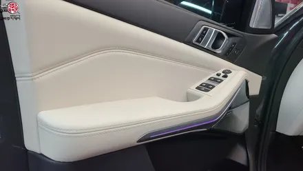 BMW X5 신차 출고 필수 시공 가죽코팅 / 부산 사상구