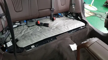간장 쏟았을때 벤츠 CLS 300D 실내크리닝 후기 / 부산 사상구
