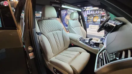 BMW X5 신차 출고 필수 시공 가죽코팅 / 부산 사상구