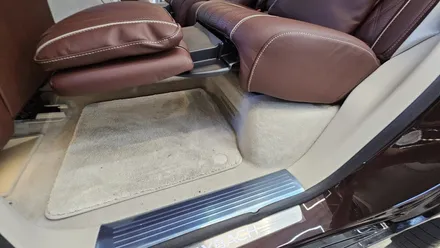 벤츠 GLS600 엠보싱 매트로 간편하게 관리하기 / 부산 사상구 삼락동