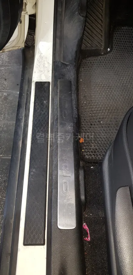 자동차냄새제거 전문점에서 공개하는 코란도C 중고차냄새 해결책 / 부산 사상구 삼락동