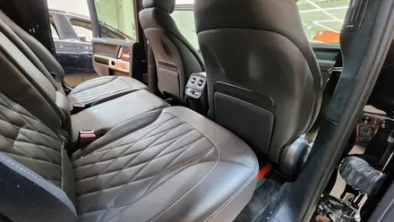 벤츠 지바겐 G63 AMG, 나파가죽 리무진시트 티파니민트 실내 풀커스텀 시공 / 부산 사상구 삼락동