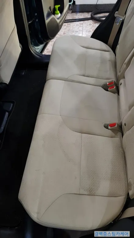 부산내부세차 믿을수 있는 수입차 전문매장에서 진행하세요 혼다CRV / 부산 사상구 삼락동