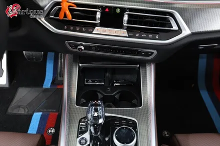 BMW X5 무선충전기 시공 / 부산 사상구 삼락동