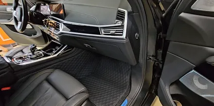 BMW X7 엠보싱매트 시공 후 달라진 실내 컨디션 / 부산 사상구 삼락동