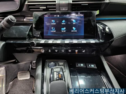 푸조 508 통풍시트 OLED 패널 터치 스위치 시공 / 부산 사상구
