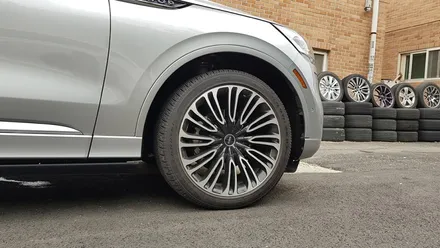 리더스휠 링컨 에비에이터 휠복원 블랙 다이아몬드컷팅 휠수리 / 시흥시 죽율동