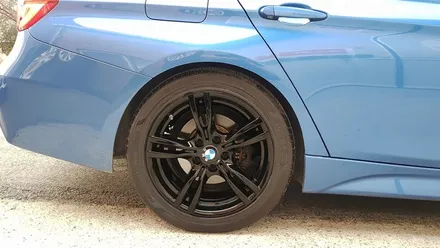 BMW F30 330i 휠복원 유광 블랙휠 휠도색 분채도색 리더스휠 / 시흥시 죽율동