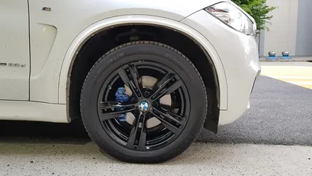 BMW X5 블랙휠 휠도색 휠복원 M팩 블루 캘리퍼도색 리더스휠 / 시흥시 죽율동