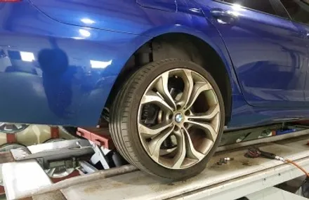BMW F13 640i 373M 휠복원 휠도색 수리 분체도색 리더스휠 / 시흥시 죽율동