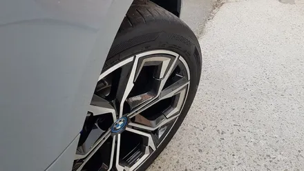 BMW i4 19인치 860m 휠복원 다이아몬드 컷팅 휠도색 분체도색 / 시흥시 죽율동
