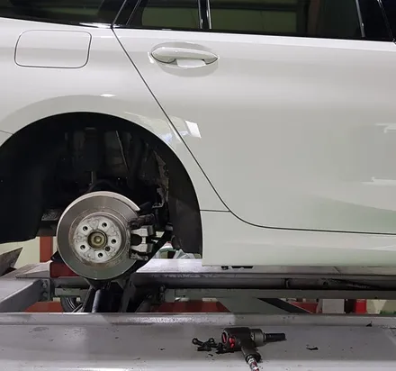 BMW 3시리즈 휠 도색 비용 유광 블랙휠 휠도색 분체도장 / 시흥시 죽율동