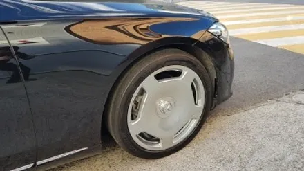 벤츠 Z223 S580 마이바흐 버핑휠 휠복원 고광택 휠도색 분채도장 / 시흥시 죽율동