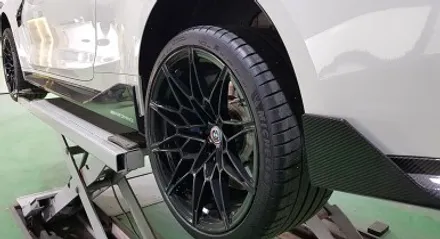 BMW G82 M4 컴페티션 826M 휠복원 블랙휠 휠도색 분체도장 / 시흥시 죽율동