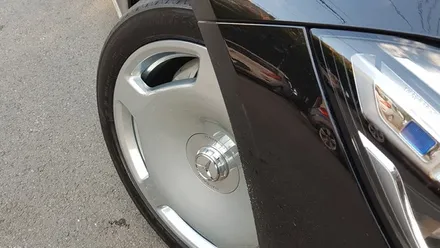 벤츠 Z223 S580 마이바흐 버핑휠 휠복원 고광택 휠도색 분채도장 / 시흥시 죽율동
