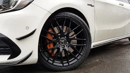 자동차 휠 도색 벤츠 A45 AMG 휠복원 블랙반무광 휠도색 분체도색 리더스휠 / 시흥시 죽율동