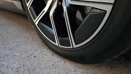 BMW G70E I7 907M 휠복원 블랙 폴리시 휠도색 분체도장 리더스휠 / 시흥시 죽율동