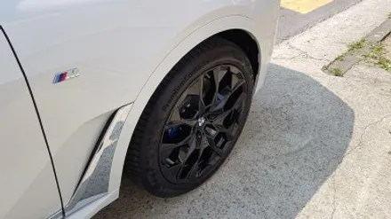 BMW X7 LCI 휠복원 검정 휠도색 분채도장 리더스휠 / 시흥시 죽율동